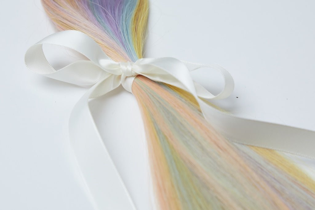 WYNTER RAINBOW Cutie Weft Clip Ins - Cutie Heads